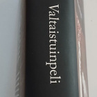 Martin G. R. R. Valtaistuinpeli – Tulen ja jään laulu osa 1 - pikkukuva 3