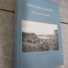 Alli Hosiaisluoma-Karppinen Muistojen mailla : Ylikuunun ku - pikkukuva 1