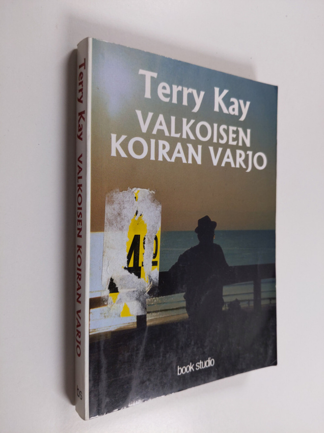 Terry Kay : Valkoisen koiran varjo