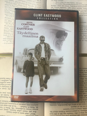Täydellinen maailma (DVD)