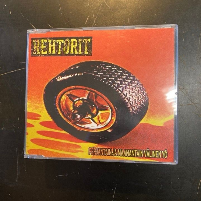 Rehtorit - Perjantain ja maanantain välinen yö CDS