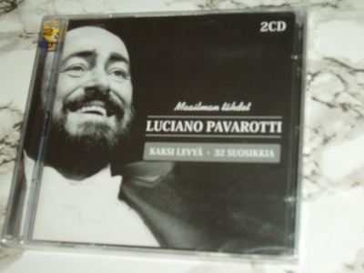 2 X CD Maailman Tähdet - Luciano Pavarotti (Uusi)