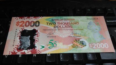Guyana 2000 Dollars Comm.P42 UNC polymer