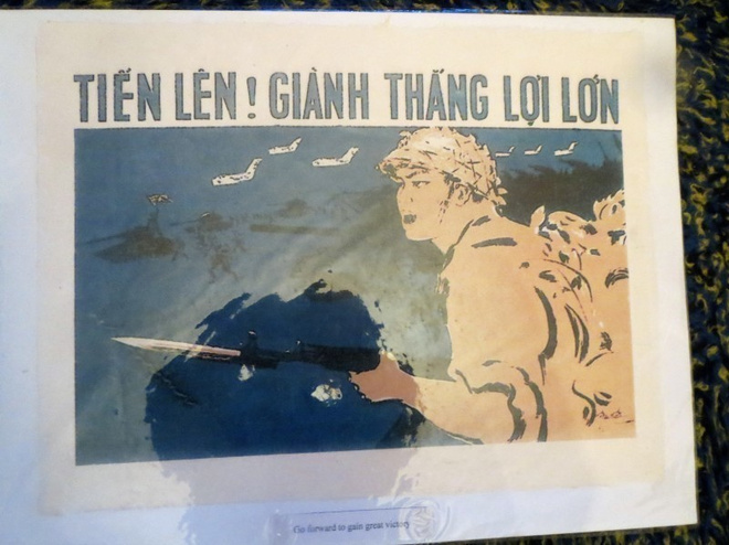 Vietnamilainen propagandajuliste