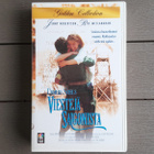 VHS: Viestejä Saigonista (Danielle Steel, Jenny Robertson) - pikkukuva 1