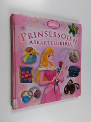 Laura Torres : Prinsessojen askartelukirja