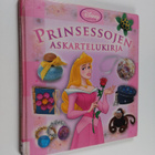 Laura Torres : Prinsessojen askartelukirja - pikkukuva 1