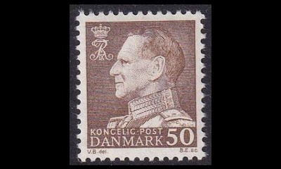 Tanska 457y ** Frederik 50 öre ruskea y-paperi (1967)