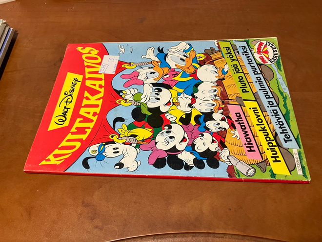 DISNEY AKU ANKAN KARUSELLI KULTAKAIVOS HYVÄ