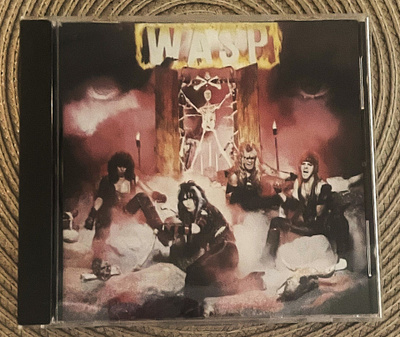 Wasp – Wasp UK-Painos