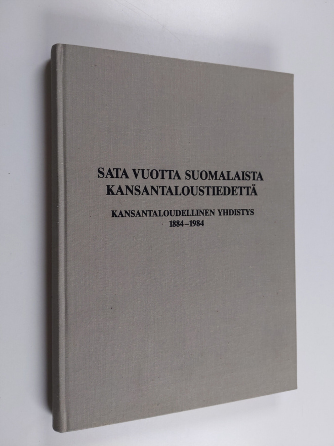 Heikki (toim.) Koskenkylä : Sata vuotta suomalaista kansa...