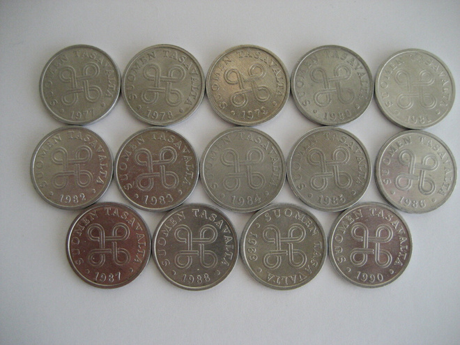 5 PENNIÄ 1977 - 1990 14 KP SARJA