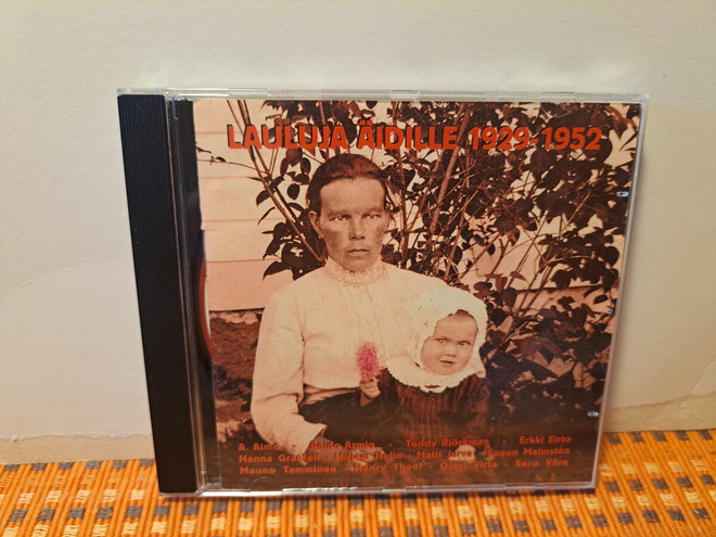 Eri esittäjiä: Lauluja äidille 1929-52 CD
