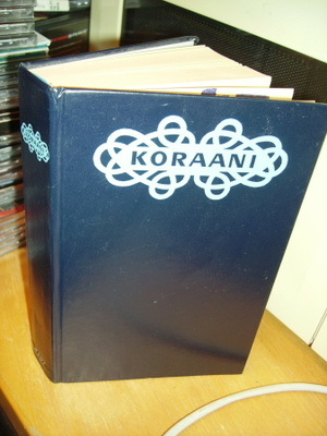 KORAANI ( 3 p. 1989 ) sis. postikulun