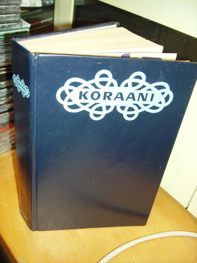 KORAANI  ( 3 p. 1989 ) sis. postikulun