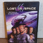 LOST IN SPACE - MATKALLA AVARUUTEEN - pikkukuva 1