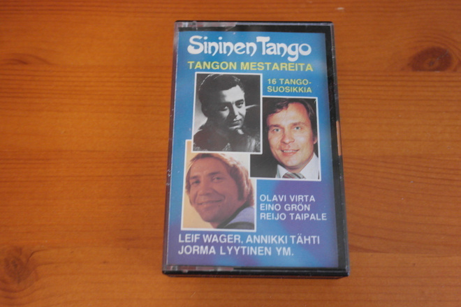 Sininen Tango C-kasetti.Audiotuotanto 1988.