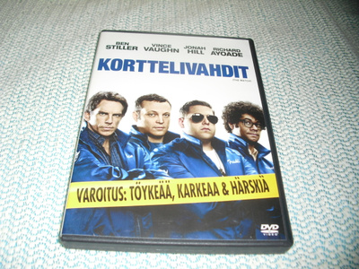 KORTTELIVAHDIT (Ben Stiller)***