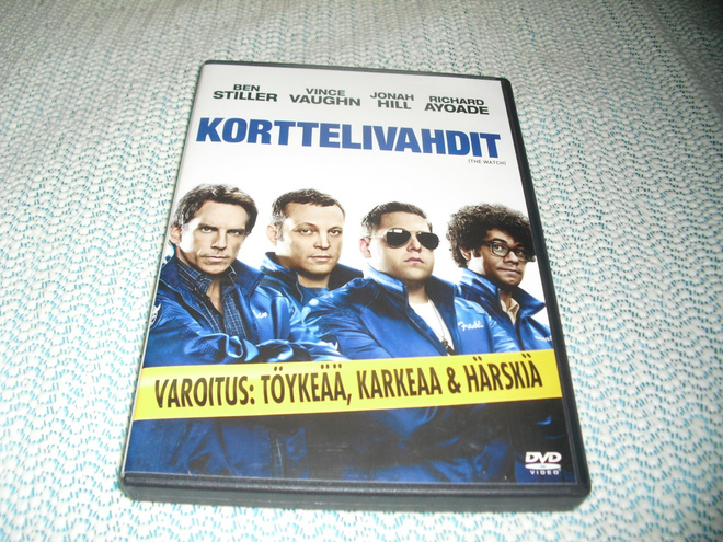 KORTTELIVAHDIT (Ben Stiller)***