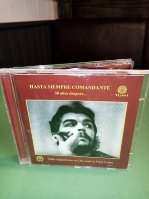 CD HASTA SIEMPRE COMANDANTE ( SIS POSTIKULU )