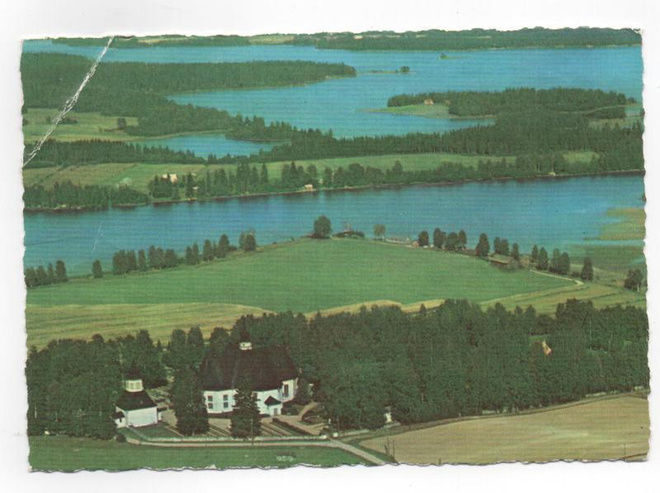 RUOVESI: Kirkko (Veljekset Karhumäki N:o 705 tai 105 väri)