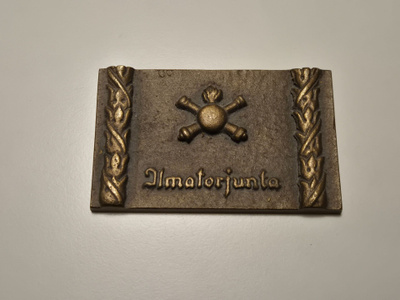 Ilmatorjunnan kunnialaatta no: 355...