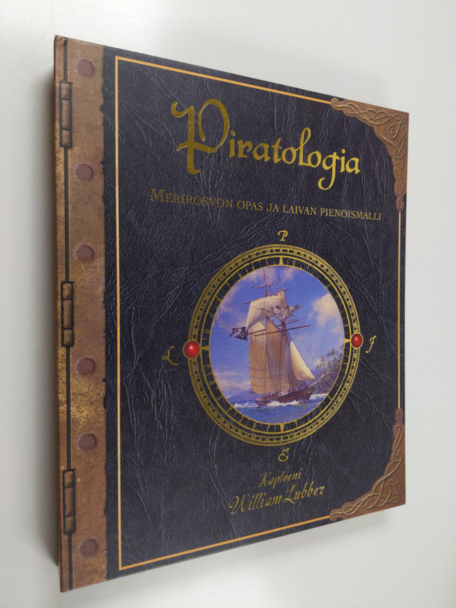 Dugald A. Steer : Piratologia : merirosvon opas (pienoism...