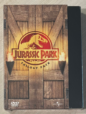 Jurassic Park Trilogia (3DVD) 1993-2001 (UUSI)
