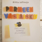 Riitta Jallinoja - Perheen vastaisku (nid.) - pikkukuva 1