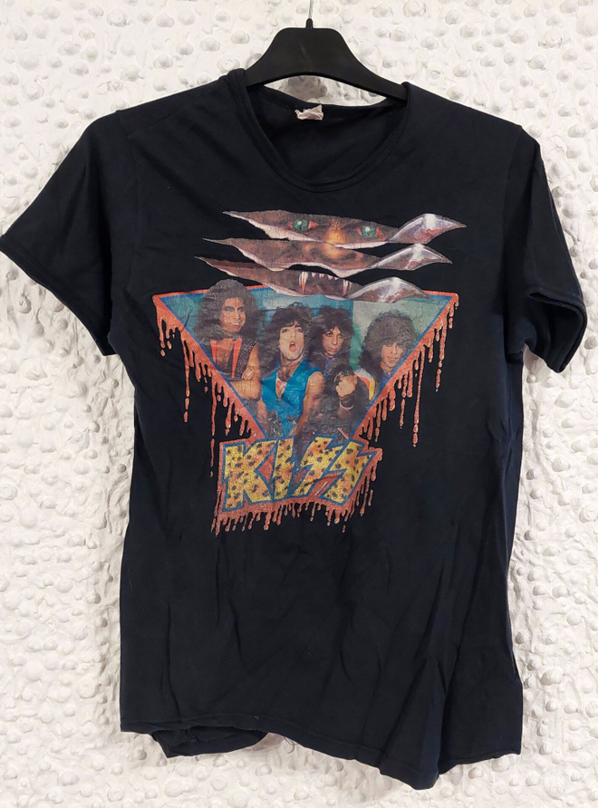 KISS : T -paita 80 -luvulta