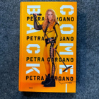 Petra Garganon Comeback-kirja – signeerattu - pikkukuva 2