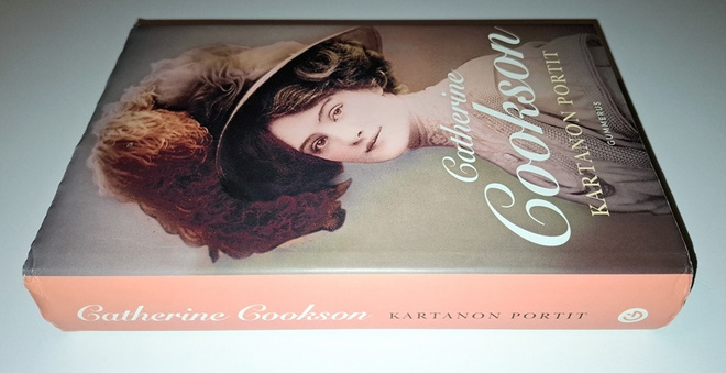 Catherine Cookson : Kartanon portit (sid.)
