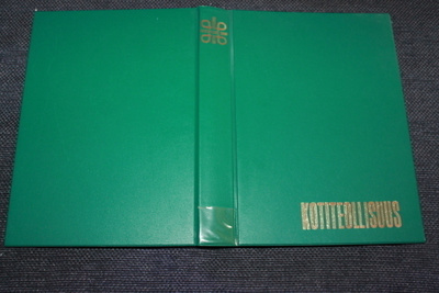 12 kpl Kotiteollisuus Suomi -lehtiä vuosikerrat 1983 ja 1984