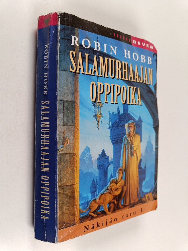 Robin Hobb : Näkijän taru 1 : Salamurhaajan oppipoika