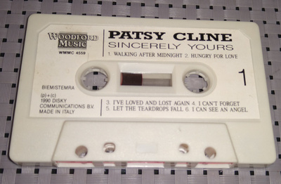 PATSY CLINE SINCERELY YOURS C-KASETTI