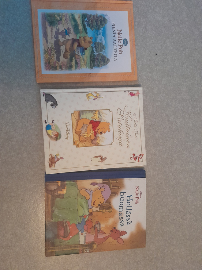 Nalle puh kirjat,walt disney