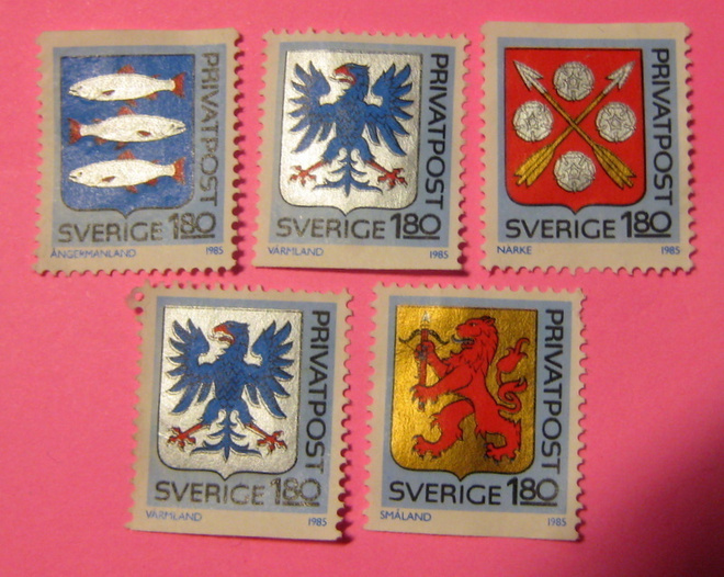 Ruotsi 5kpl.1985 vuodelta olevat merkit(Laa)