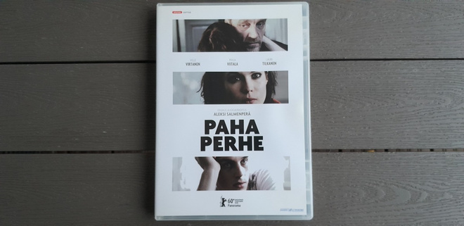 DVD: Paha Perhe (Ville Virtanen, Pihla Viitala 2010)