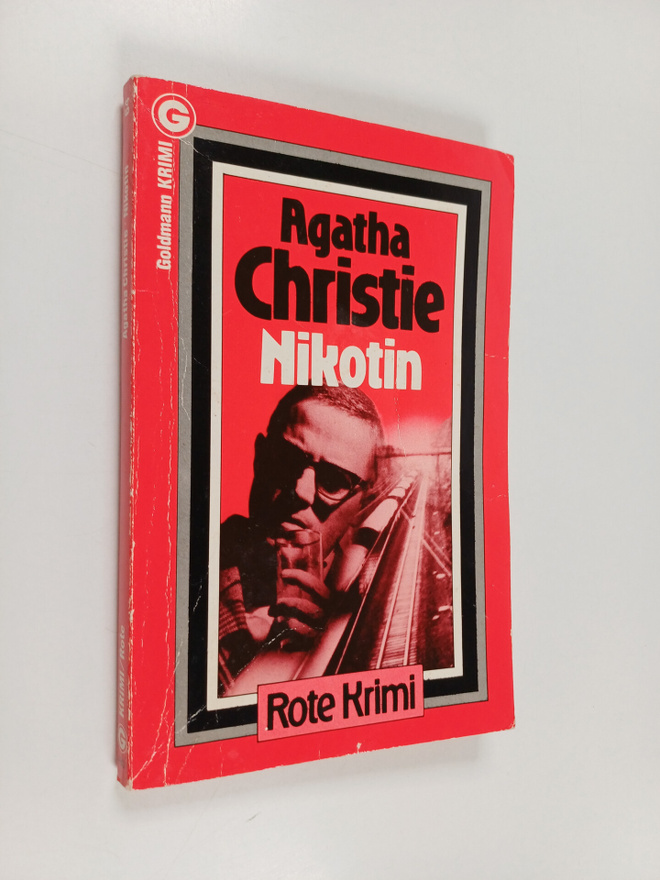 Agatha Christie : Nikotin : Three act tragedy : Kriminalr...