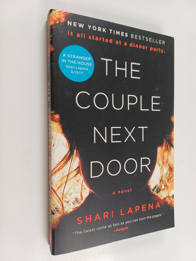 Shari Lapena : The Couple Next Door