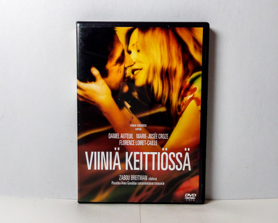 Viiniä Keittiössä DVD