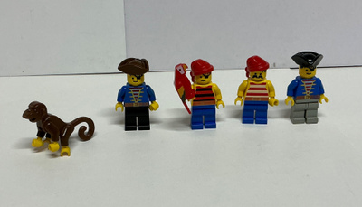 Lego Pirates figuureita 2