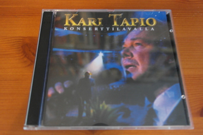 Kari Tapio:Konserttilavalla 2CD