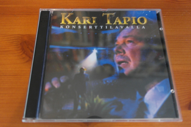 Kari Tapio:Konserttilavalla 2CD