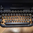 Sota-ajan kirjoituskone Remington Rand - pikkukuva 2