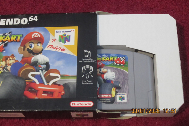 N64 - Mario Kart 64  (CIB)