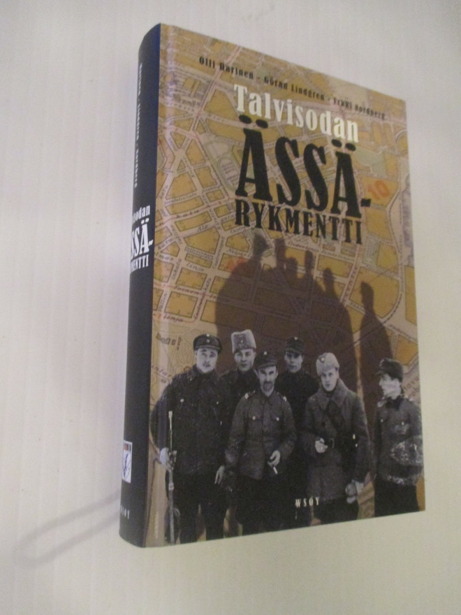 TALVISODAN ÄSSÄ-RYKMENTTI ( hienokuntoinen !