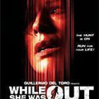 while she was out (Kim bassinger O:Guillermo Del Toro(10977) - pikkukuva 1