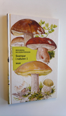Mossberg (ym) : Svampar i naturen 1