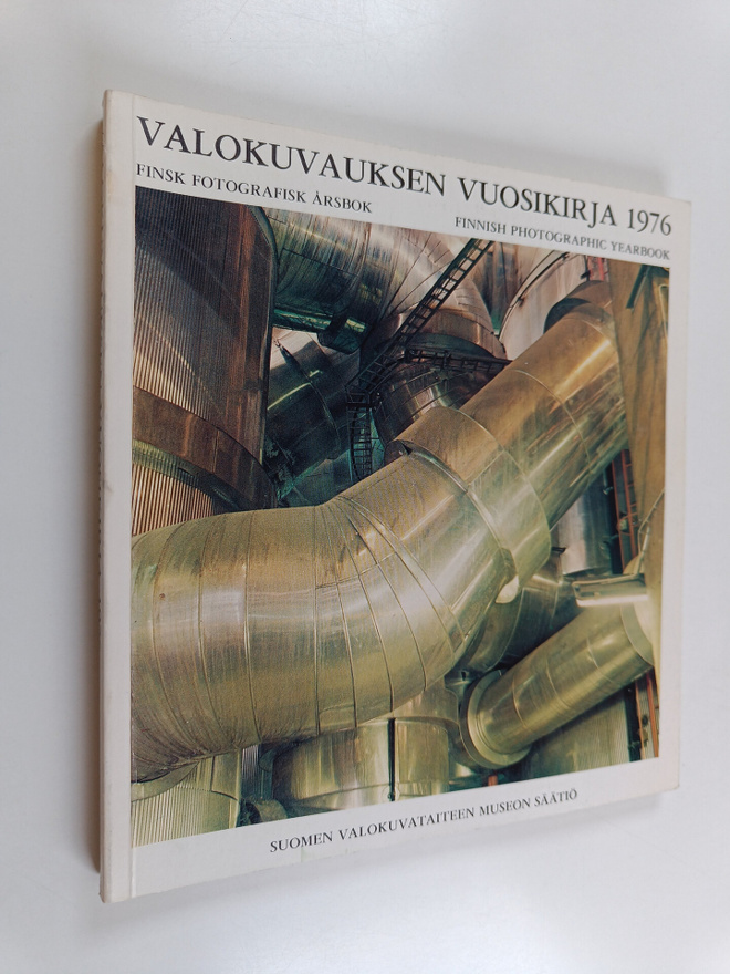 Valokuvauksen vuosikirja 1976